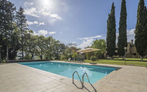 Casa Clara Pool, Casole Elsa, Monti: Blauw, Boom, Zwembad, Schaduw, Tuin, Landscaping, Evergreen, Buitenmeubels, Toevlucht