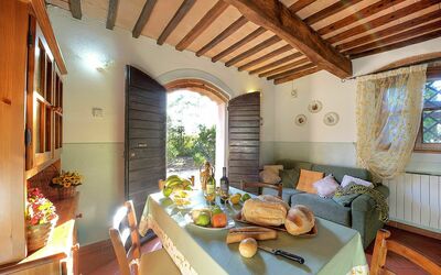 Montelopio 2: Eigendom, Kamer, Gebouw, Interieur Ontwerp, Onroerend Goed, Huis, Plafond, Woonkamer, Meubilair, Villa