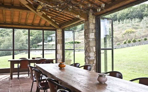 La Maccinaia 14: Eigendom, Kamer, Gebouw, Huis, Plafond, Interieur Ontwerp, Tafel, Meubilair, Onroerend Goed, Veranda