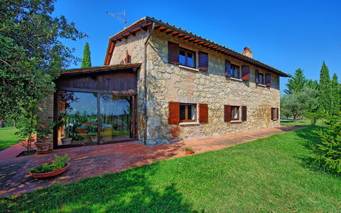 Casale Giulio: Eigendom, Huis, Huis, Onroerend Goed, Gebouw, Landgoed, Architectuur, Lucht, Woongebied, Boerderij