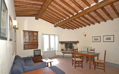 Brunello: Eigendom, Kamer, Gebouw, Huis, Plafond, Meubilair, Interieur Ontwerp, Zolder, Onroerend Goed, Verdieping