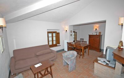 Fornacino 2: Kamer, Eigendom, Meubilair, Gebouw, Verdieping, Interieur Ontwerp, Huis, Suite, Woonkamer, Onroerend Goed