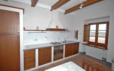 Fornacino 5: Kamer, Eigendom, Meubilair, Gebouw, Huis, Keuken, Verdieping, Cabinetry, Hardwood, Beits