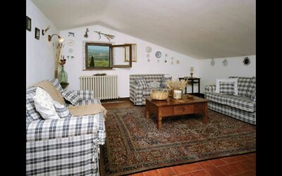 Cecilia: Kamer, Eigendom, Meubilair, Interieur Ontwerp, Gebouw, Woonkamer, Huis, Verdieping, Huis, Onroerend Goed