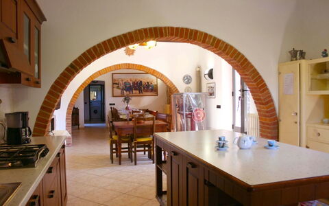 Casa Felice: Eigendom, Boog, Kamer, Gebouw, Architectuur, Interieur Ontwerp, Huis, Onroerend Goed, Meubilair, Keuken