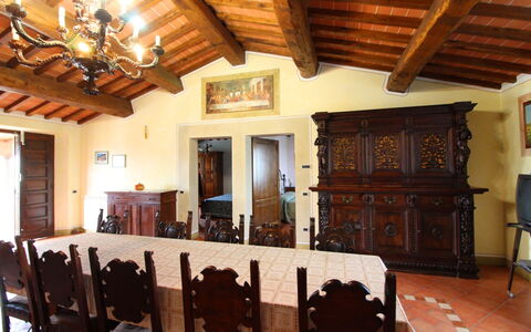 Casa Bella: Eigendom, Kamer, Gebouw, Plafond, Interieur Ontwerp, Straal, Meubilair, Huis, Landgoed, Onroerend Goed
