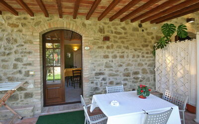 Trasimeno 2: Eigendom, Gebouw, Kamer, Huis, Onroerend Goed, Interieur Ontwerp, Meubilair, Tafel, Villa, Verblijf