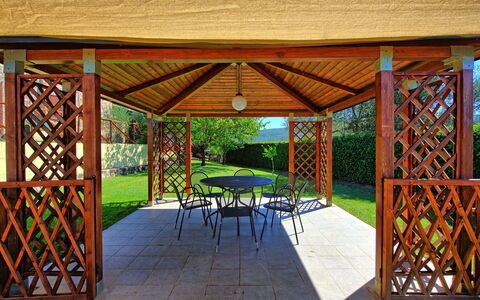 Cerretalta: Eigendom, Gebouw, Kamer, Paviljoen, Onroerend Goed, Huis, Huis, Boom, Veranda, Landgoed