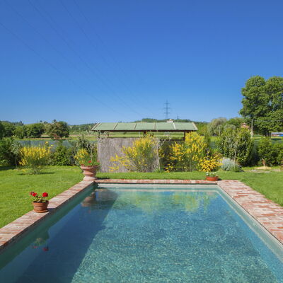 La Capannina: Water, Fabriek, Lucht, Boom, Zwembad, Plantkunde, Natuurlijk Landschap, Gras, Vrije Tijd, Woongebied