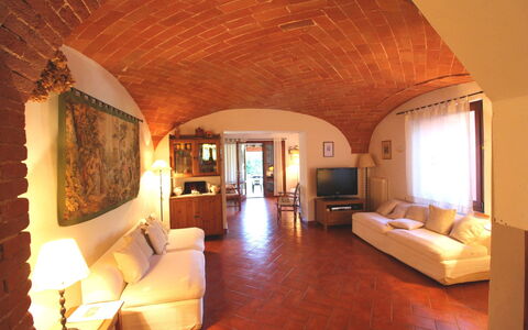 Casa Rosada: Kamer, Eigendom, Gebouw, Woonkamer, Meubilair, Interieur Ontwerp, Plafond, Hardwood, Onroerend Goed, Huis