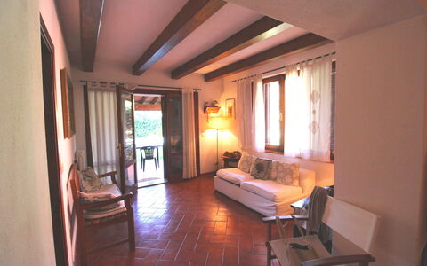 Casa Rosada: Kamer, Eigendom, Gebouw, Meubilair, Interieur Ontwerp, Huis, Verdieping, Onroerend Goed, Hardwood, Plafond