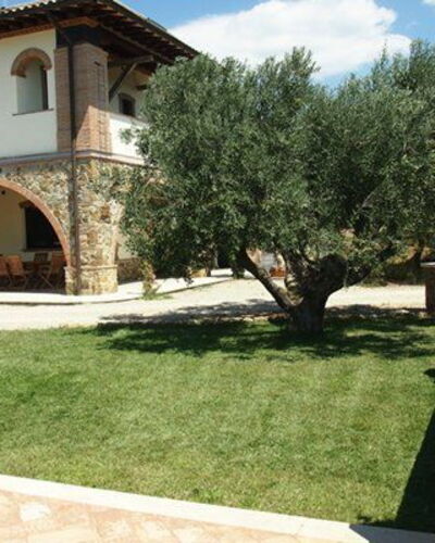 Villa Giulia Follonica: Eigendom, Werf, Backyard, Gras, Huis, Gazon, Huis, Onroerend Goed, Gebouw, Landgoed