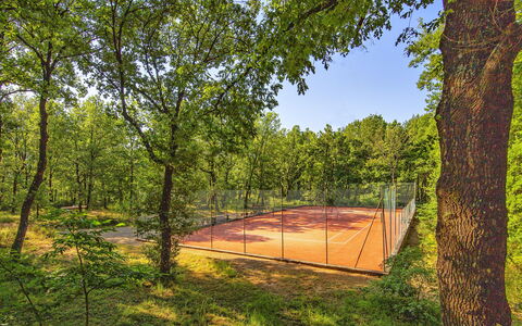 Villa Sant' Angelo: Natuur, Natuurlijk Landschap, Boom, Natuurlijke Omgeving, Natuurgebied, Bos, Woud, Biome, Sportplaats, Woody Plant