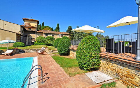 Tenuta: Eigendom, Onroerend Goed, Woongebied, Gebouw, Huis, Huis, Zwembad, Vakantie, Appartement, Landgoed