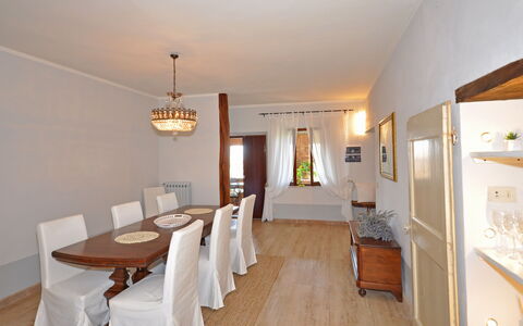 Villa Cassia: Kamer, Eigendom, Gebouw, Eetkamer, Interieur Ontwerp, Meubilair, Onroerend Goed, Huis, Verdieping, Plafond