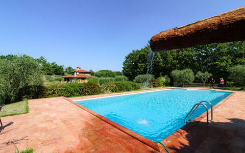 La Casetta nel Bosco: Landgoed, Boerderij, Tuin, Landscaping, Hacienda, Gazon, Villa, Werf, Backyard, Herenhuis