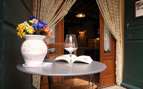 Casa Stefy: Kamer, Interieur Ontwerp, Eigendom, Meubilair, Tafel, Huis, Gebouw, Architectuur, Onroerend Goed, Eetkamer