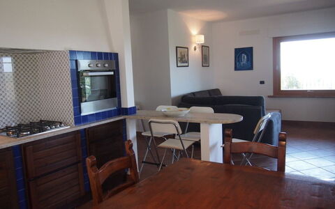 Villa Dei Cipressi: Kamer, Eigendom, Meubilair, Gebouw, Verdieping, Hardwood, Houten Vloer, Huis, Interieur Ontwerp, Flooring