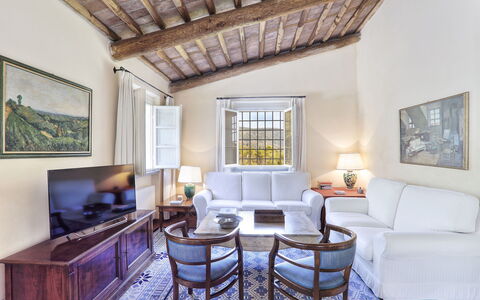 Le Pergole: Kamer, Eigendom, Woonkamer, Interieur Ontwerp, Gebouw, Meubilair, Huis, Onroerend Goed, Huis, Plafond