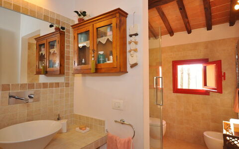 Casa Laura: Kamer, Badkamer, Eigendom, Gebouw, Interieur Ontwerp, Huis, Plafond, Meubilair, Onroerend Goed, Verdieping