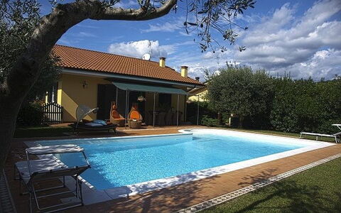 Villa Massarosa