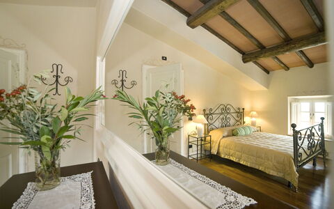 Teto: Kamer, Eigendom, Interieur Ontwerp, Plafond, Gebouw, Meubilair, Huis, Slaapkamer, Architectuur, Huis