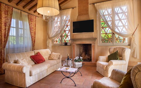 Le Vigne 6: Bruin, Meubilair, Eigendom, Bankstel, Hout, Interieur Ontwerp, Verlichting, Woonkamer, Venster, Comfort