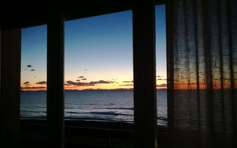 Appartamento - Le Finestre: Lucht, Horizon, Water, Zonsopkomst, Zonsondergang, Zee, Ochtend, Afterglow, Oceaan, Wolk